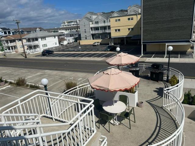Coliseum Ocean Resort Wildwood Crest Exterior photo